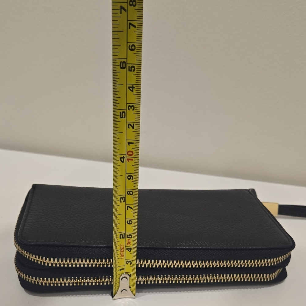 Black Leather Wallet - Picture 14 of 14
